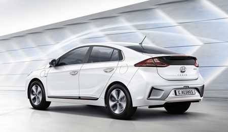  IONIQ ELECTRIC 3