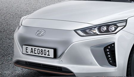 IONIQ ELECTRIC 10